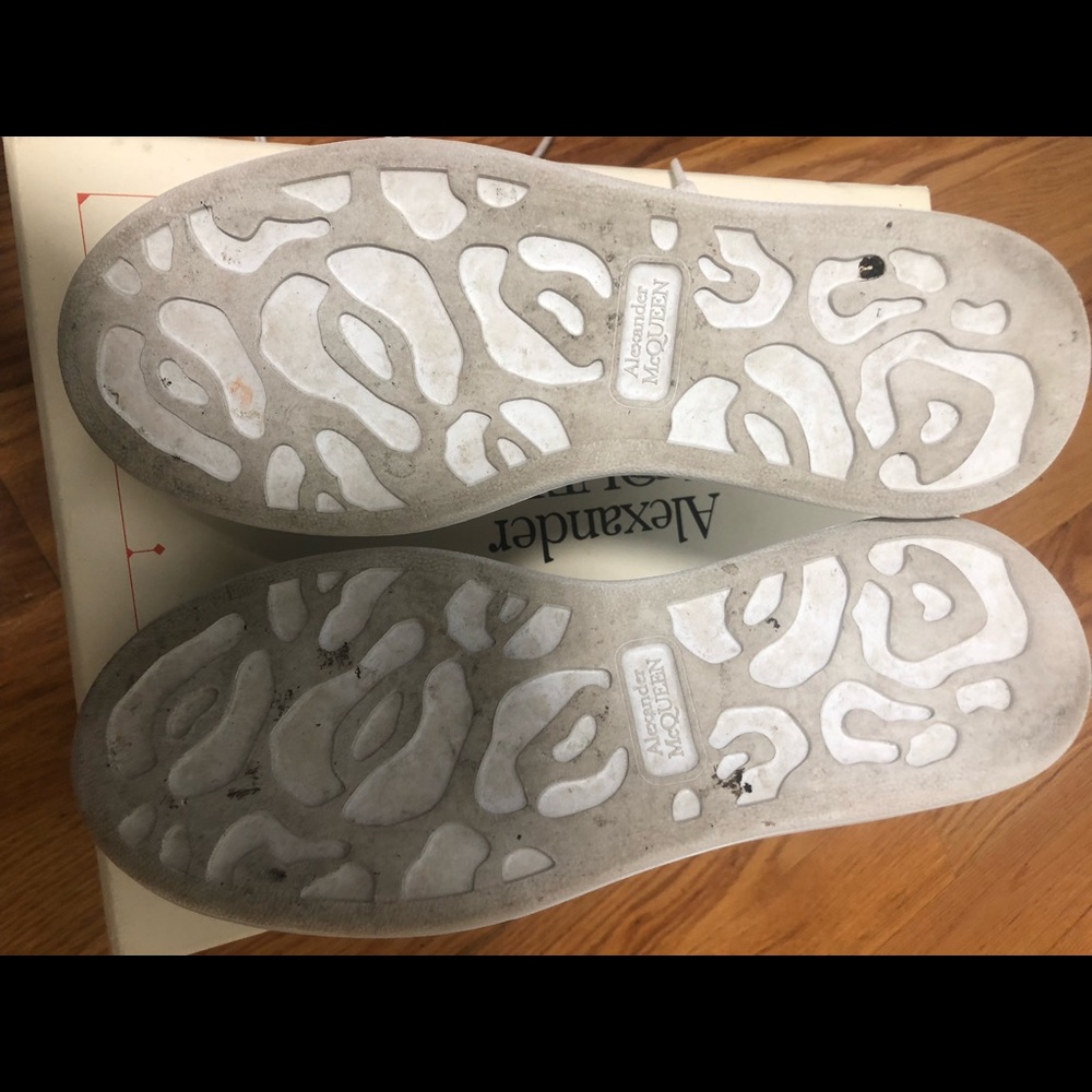 Alexander McQueen Platform Sneakers - Picture 5 of 8